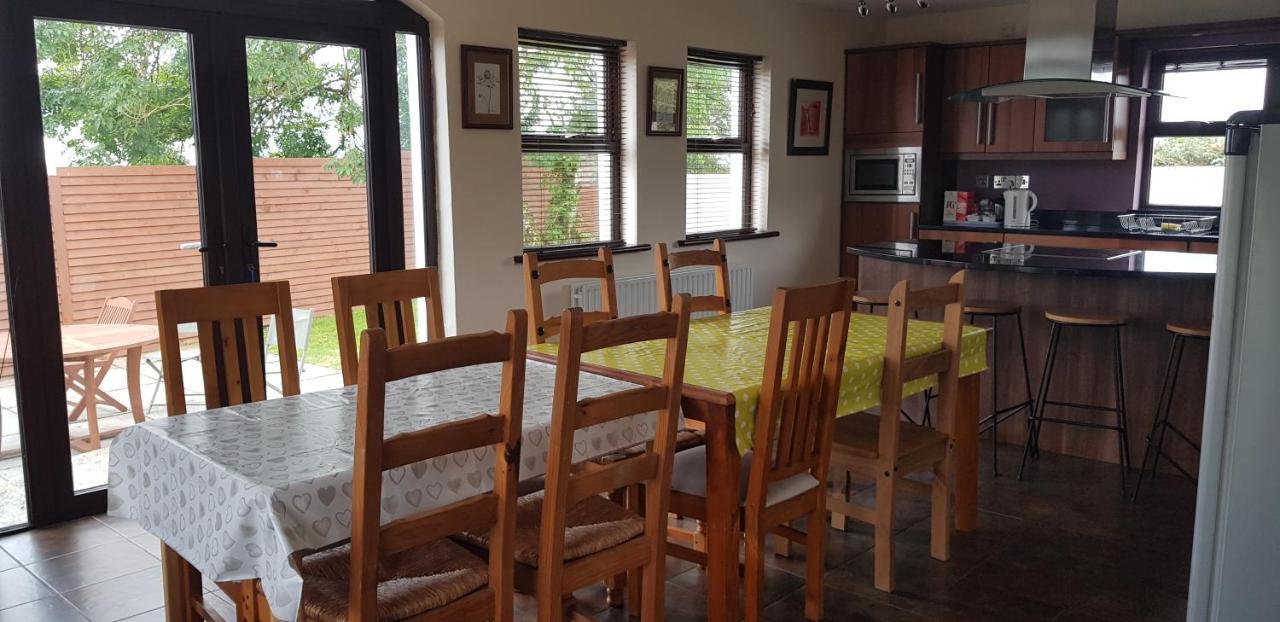 Welcome Rest Holiday Home บาลลินทอย ภายนอก รูปภาพ